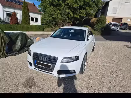Audi A4 2.0 TFSI 211 quattro