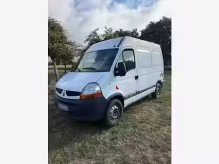 Renault Master 2.5 dCi 100
