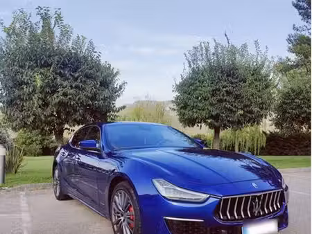 Maserati Ghibli V6 3.0 275