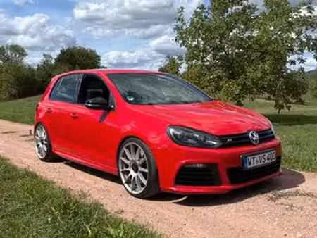 Volkswagen Golf R 2.0 TSI 4Motion