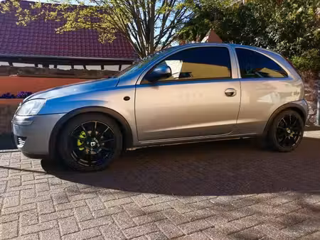 Opel Corsa 1.2 80