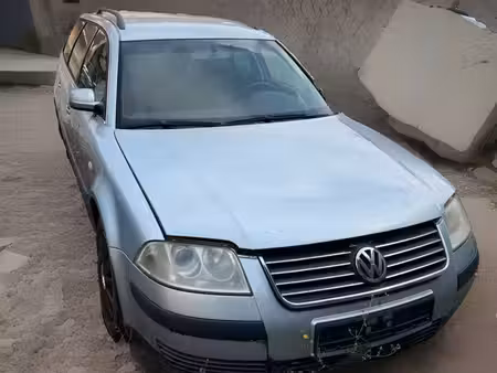 Volkswagen Passat 1.6 102