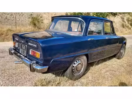 Alfa Romeo Giulia 1300 1.3