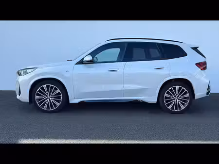 BMW X1 18i 1.5 136 sDrive