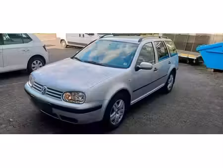 Volkswagen Golf 1.6 TDI 105