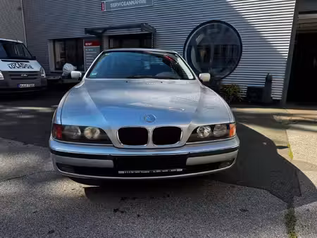 BMW Série 5 523i 2.5 170