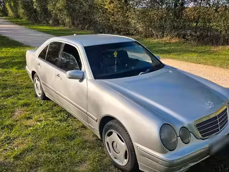 Mercedes-Benz Classe E E 320 4Matic