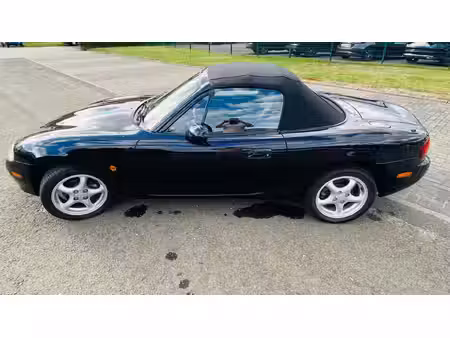 Mazda MX5 1.6 110