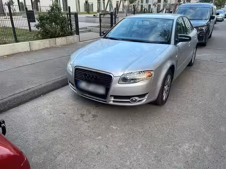 Audi A4 2.0 130