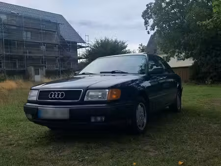 Audi 100 