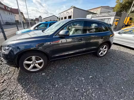 Audi Q5 quattro