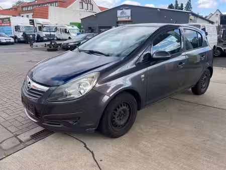 Opel Corsa 1.4 87 Edition