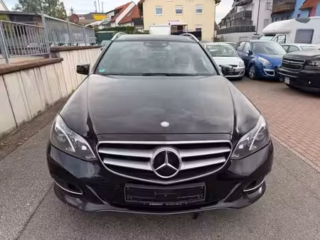 Mercedes-Benz Classe E E 350 V6 3.0 252 Avantgarde