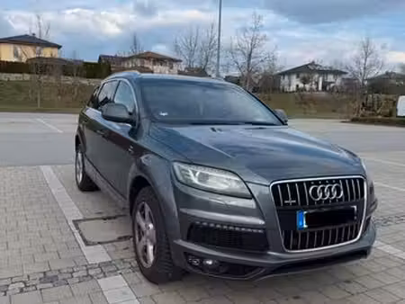 Audi Q7 V6 3.0 TDI 245 S line quattro