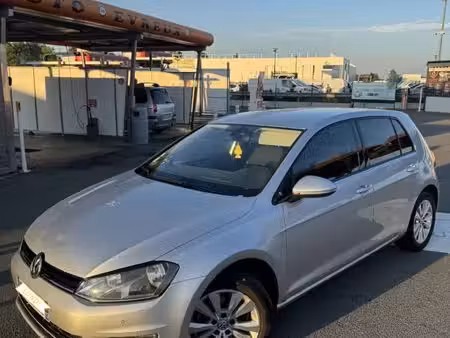 Volkswagen Golf 1.6 TDI 110