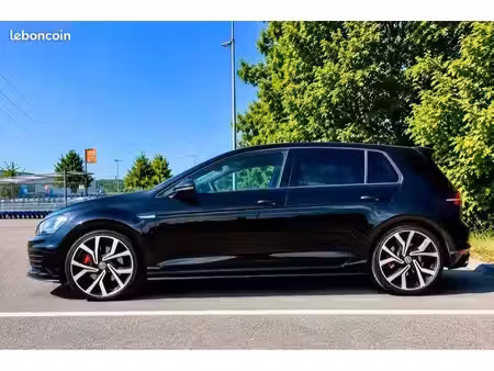 Volkswagen Golf GTD 2.0 TDI 184