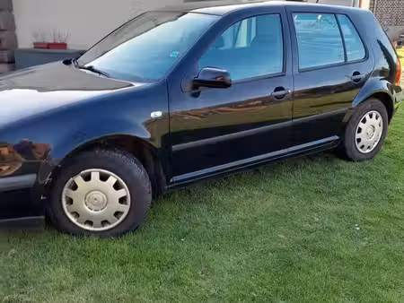 Volkswagen Golf 1.4 75