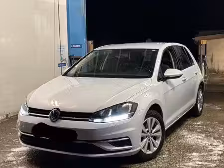 Volkswagen Golf TSI 110
