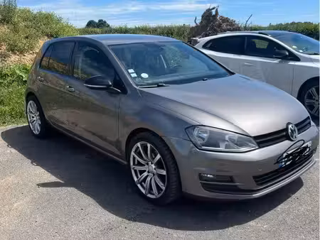 Volkswagen Golf 1.6 TDI 105