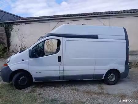 Renault Trafic 1.9 dCi 100