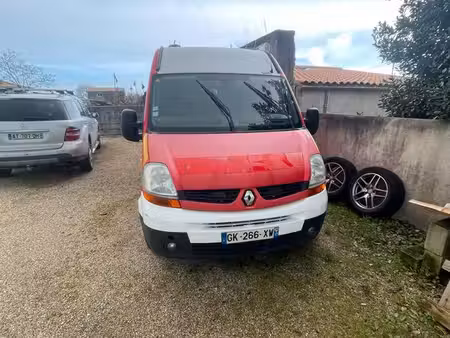 Renault Master 2.5 dCi 100
