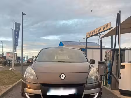 Renault Scénic 1.5 dCi 110 TomTom