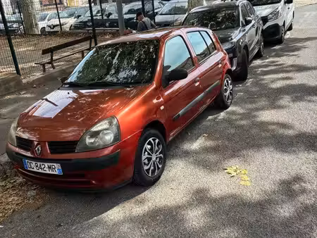 Renault Clio 1.2 75
