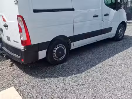 Renault Master 2.3 dCi 145