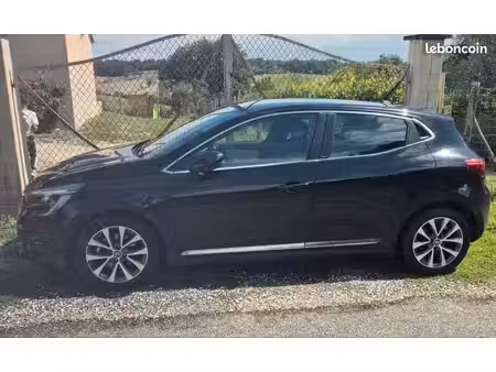 Renault Clio E-Tech 1.6 145