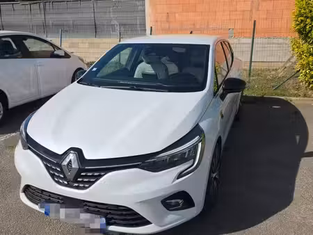 Renault Clio 1.6 145 Initiale