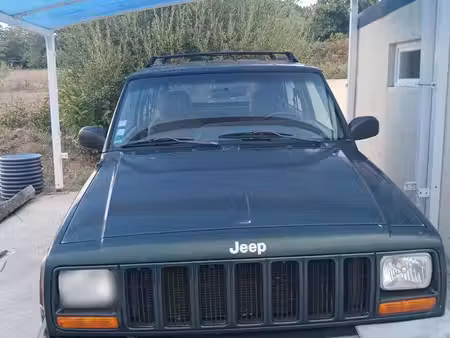 Jeep Cherokee 2.5 115