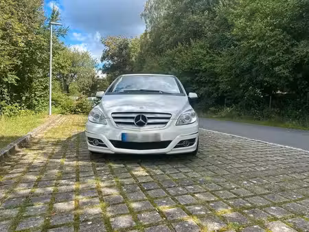 Mercedes-Benz Classe B B 200