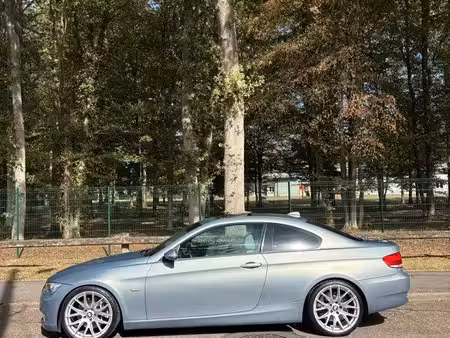 BMW Série 3 335d 3.0 286