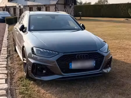 Audi A4 RS4 V6 2.9 TFSI 450 quattro