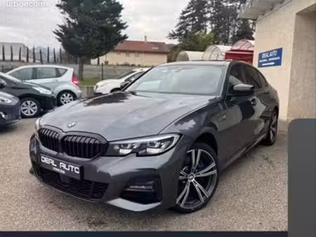 BMW Série 3 330e 2.0 292