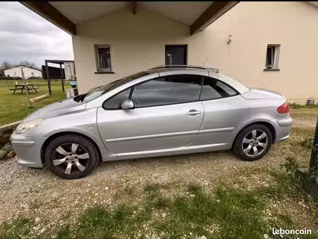 Peugeot 307 CC 2.0 HDi 136