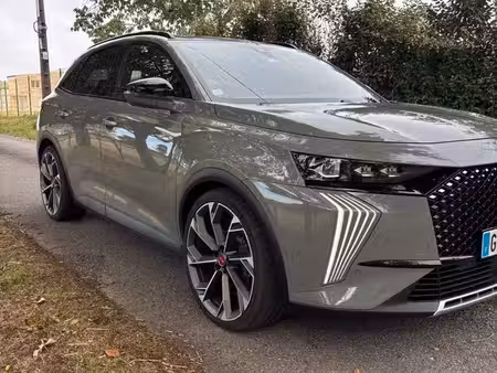 DS 7 E Tense 1.6 360 Performance Line 4x4
