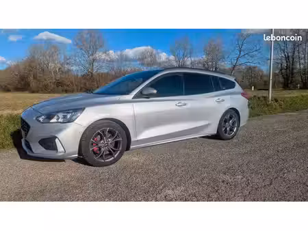 Ford Focus 1.0 155