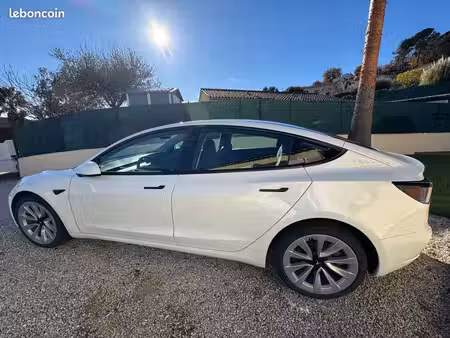 Tesla Model 3 Standard Plus 275