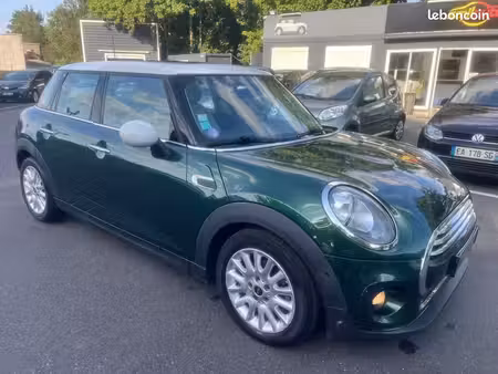 Mini Mini Cooper 1.5 136 Red Hot Chili