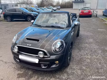 Mini Cabrio Cooper 2.0 143