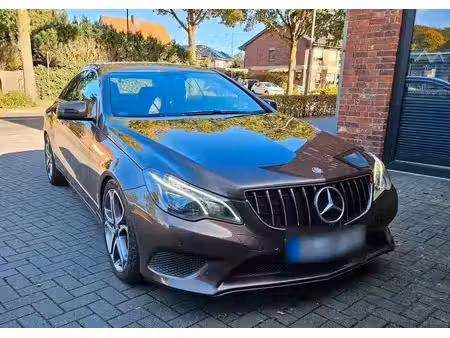 Mercedes-Benz Classe E E 200 2.0 136 Executive