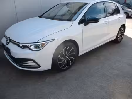 Volkswagen Golf 1.0 TSI 110 Move up!