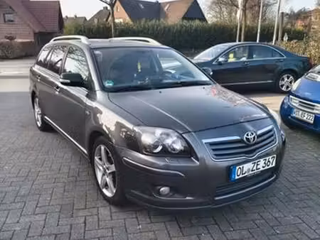 Toyota Avensis 2.2 D-4D 177 Executive
