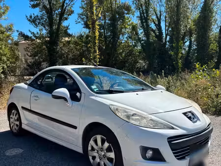 Peugeot 207 CC 1.6 VTi 120