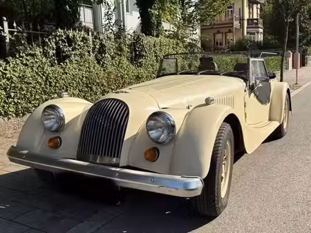 Morgan Plus-8 V8 3.5