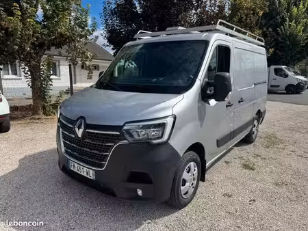 Renault Master 2.3 dCi 180