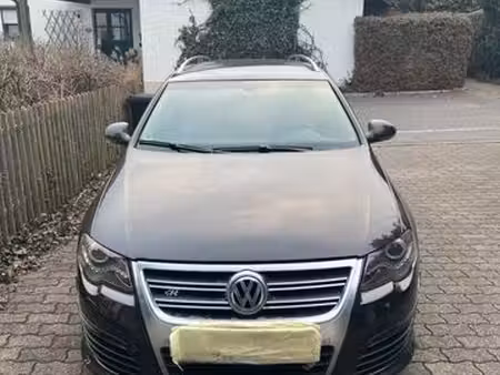 Volkswagen Passat 2.0 250