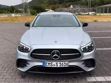 Mercedes-Benz Classe E E 200 2.0 AMG Line 4Matic