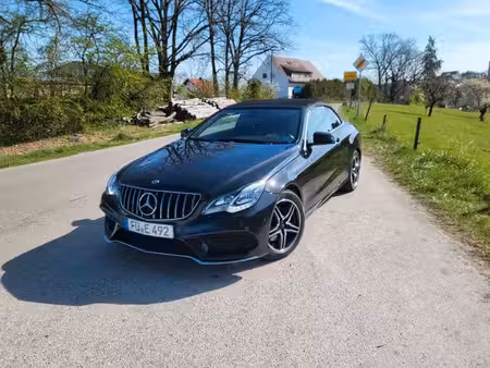 Mercedes-Benz Classe E E 220 AMG Line